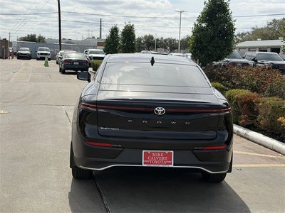 2026 Toyota Toyota Crown XLE