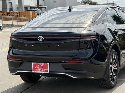 2026 Toyota Toyota Crown XLE