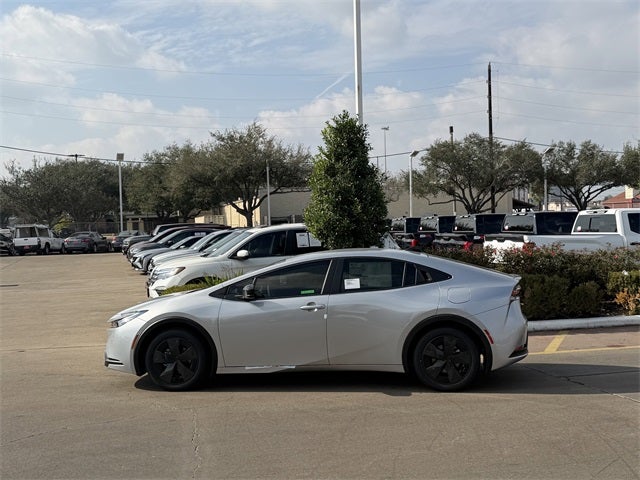 2026 Toyota Prius LE