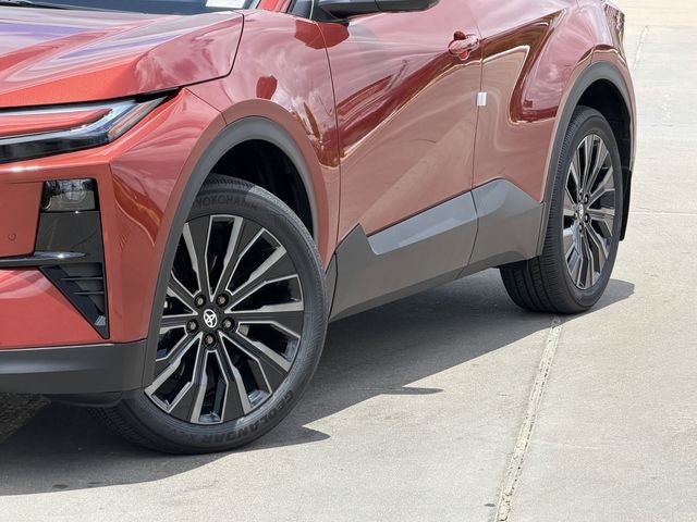 2026 Toyota C-HR XSE