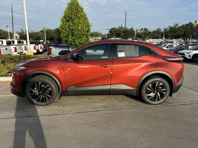 2026 Toyota C-HR SE