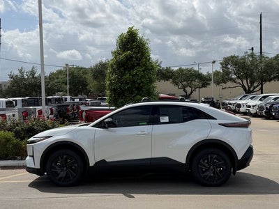 2026 Toyota C-HR SE