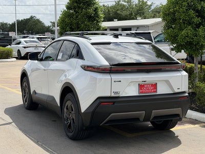 2026 Toyota C-HR SE