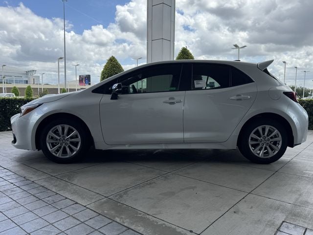 2026 Toyota Corolla Hatchback SE