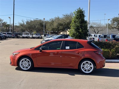 2026 Toyota Corolla Hatchback SE