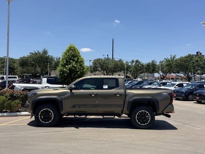 2026 Toyota Tacoma i-FORCE MAX TRD Off-Road i-FORCE MAX