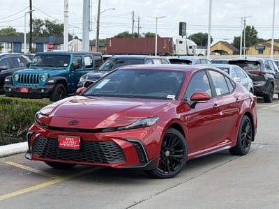 2026 Toyota Camry SE