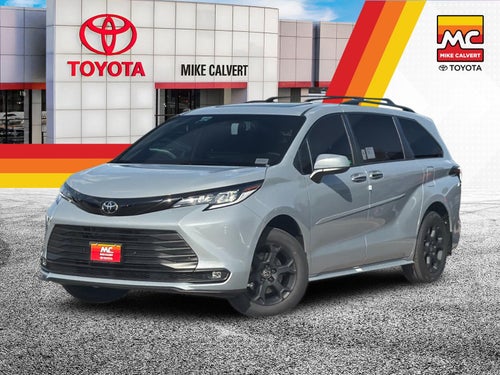 2026 Toyota Sienna Woodland Edition