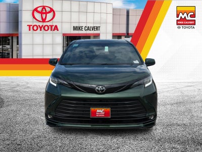 2026 Toyota Sienna Woodland Edition