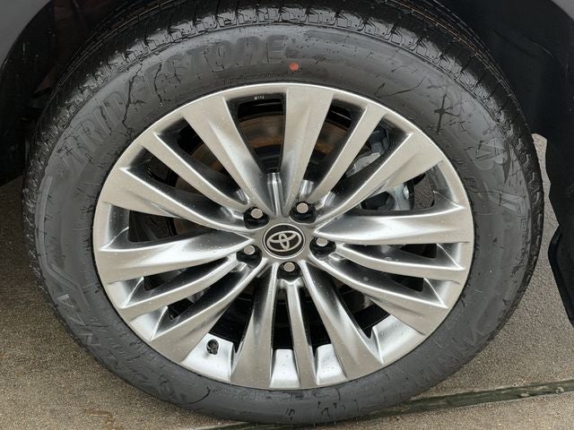 2026 Toyota Highlander Hybrid Hybrid Platinum