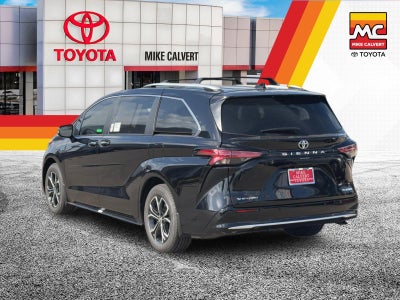 2026 Toyota Sienna Platinum