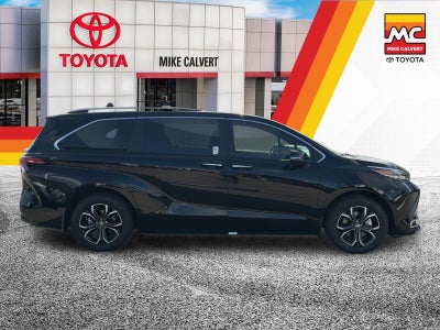 2026 Toyota Sienna Platinum