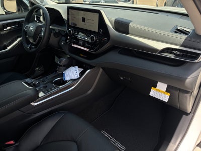 2026 Toyota Highlander Limited