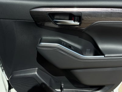 2026 Toyota Highlander Limited