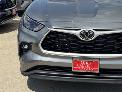 2026 Toyota Highlander XLE