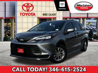2026 Toyota Sienna LE