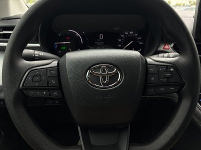 2026 Toyota Sienna LE