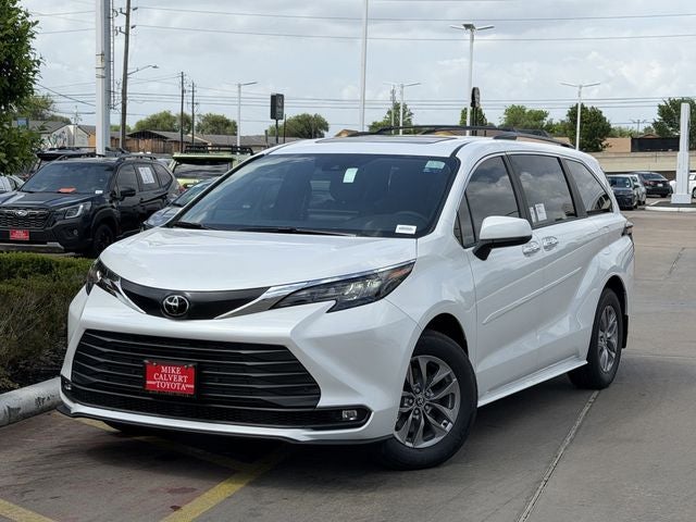 2026 Toyota Sienna XLE
