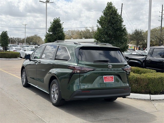 2026 Toyota Sienna XLE