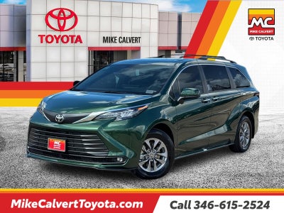 2026 Toyota Sienna XLE