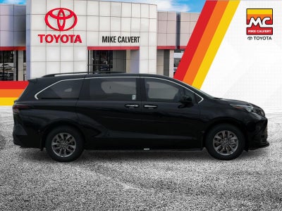 2026 Toyota Sienna XLE