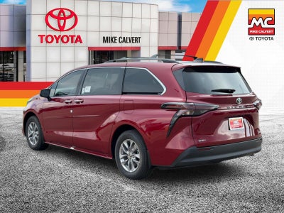 2026 Toyota Sienna XLE
