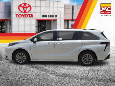 2026 Toyota Sienna XLE