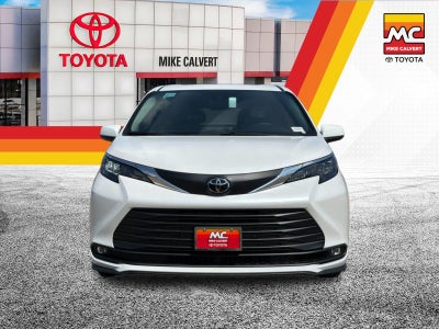 2026 Toyota Sienna XLE
