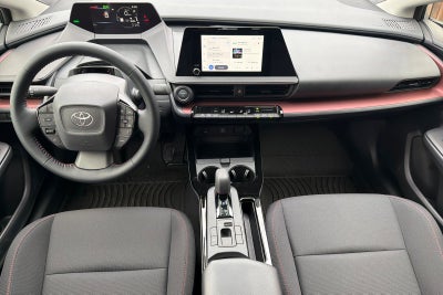 2027 Toyota Prius Plug-in Hybrid SE