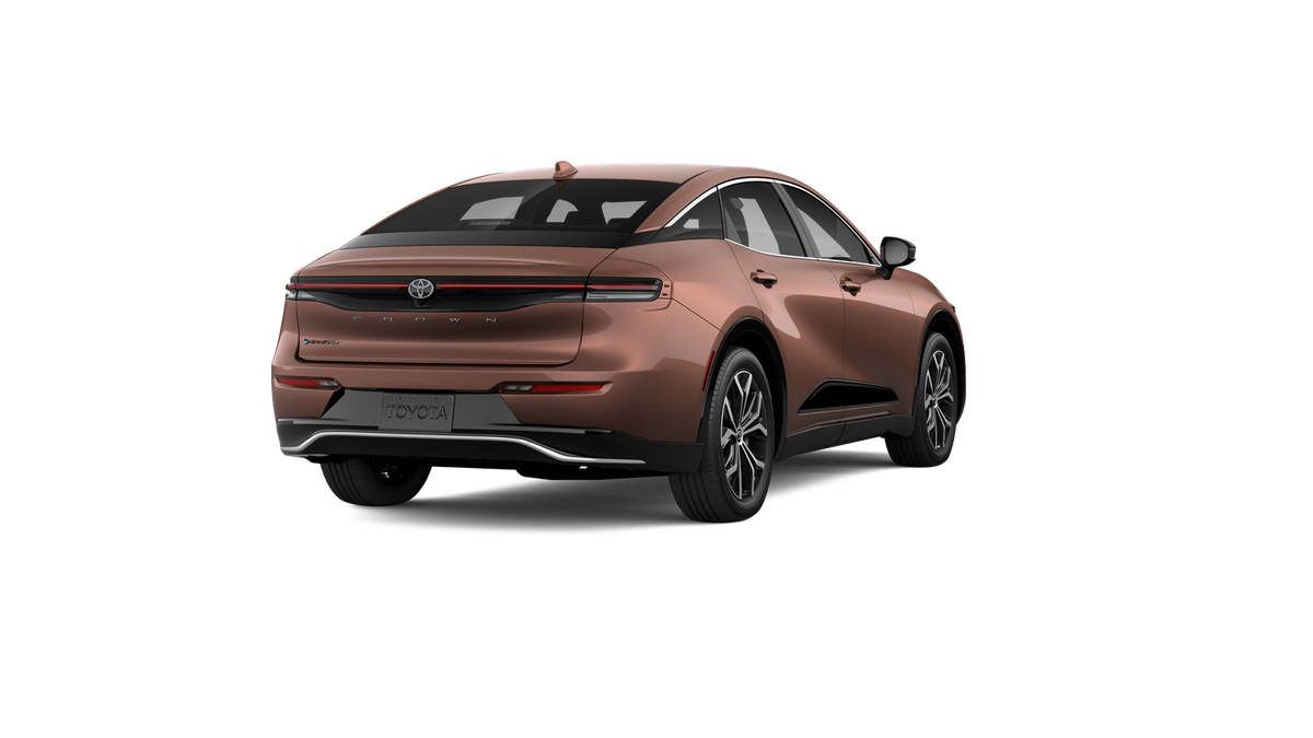 2027 Toyota Toyota Crown XLE