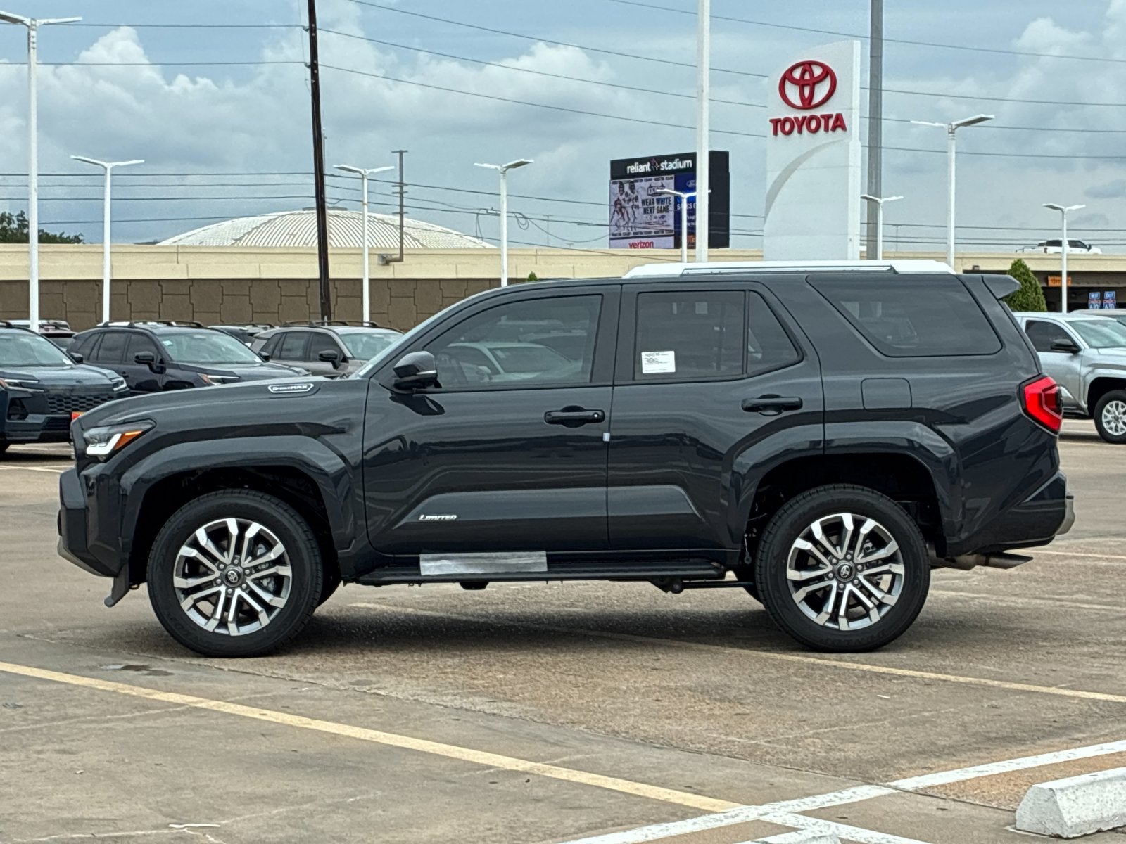 2026 Toyota 4Runner i-FORCE MAX Limited i-FORCE MAX