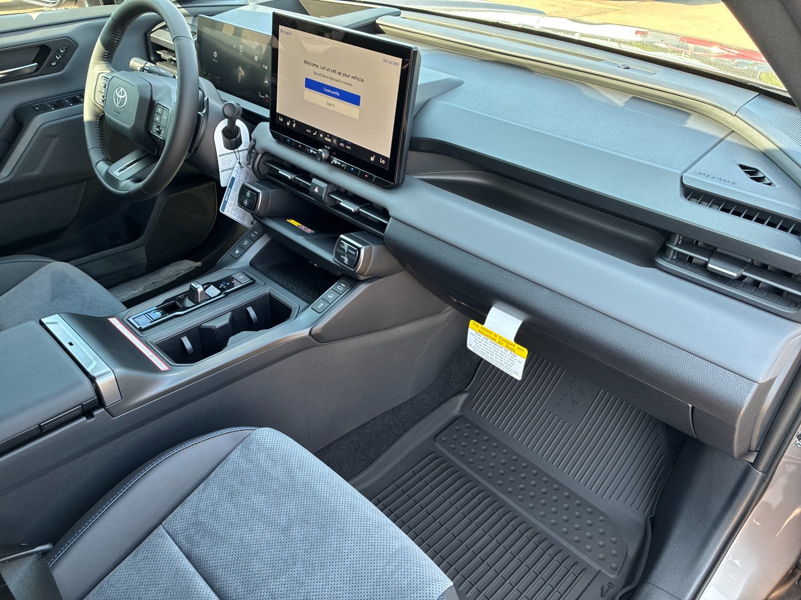 2026 Toyota RAV4 Plug-in Hybrid 10