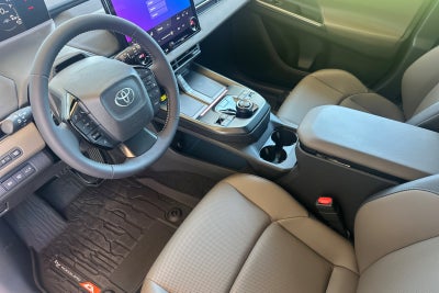 2026 Toyota bZ Woodland bZ Woodland Premium