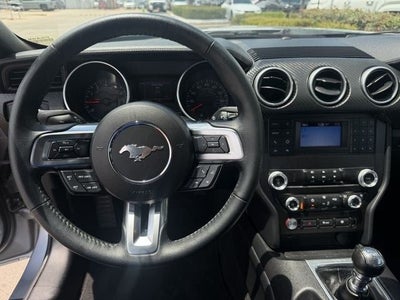 2020 Ford Mustang EcoBoost