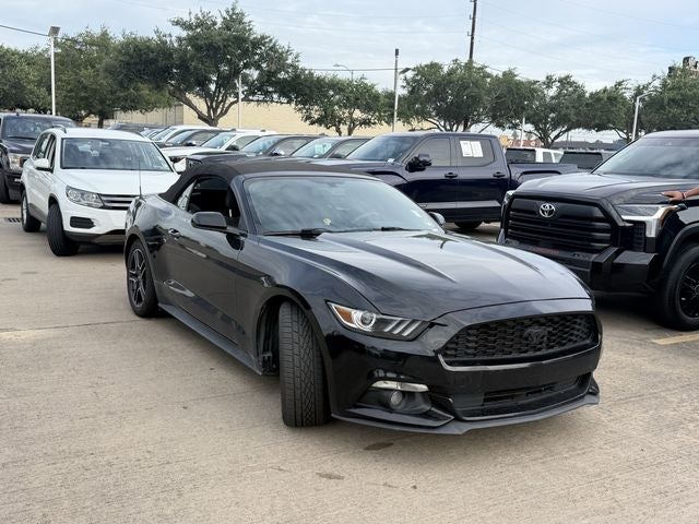 2016 Ford Mustang V6