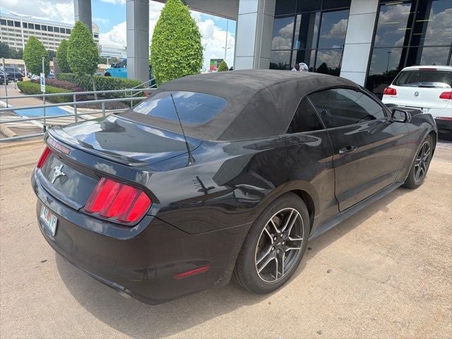 2016 Ford Mustang V6
