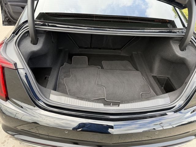2024 Cadillac CT5 Luxury
