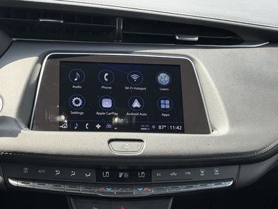 2022 Cadillac XT4 Premium Luxury