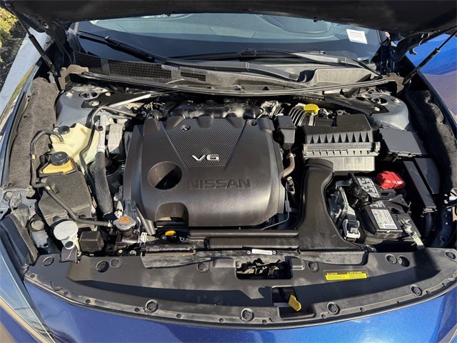 2023 Nissan Maxima Platinum