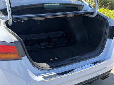 2023 Nissan Altima 2.0 SR