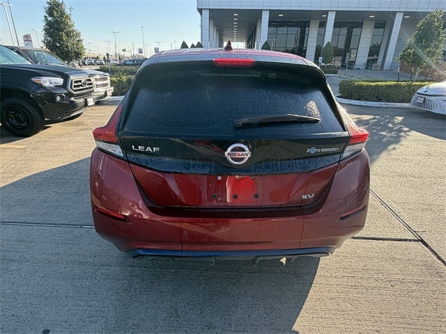 2022 Nissan Leaf SV