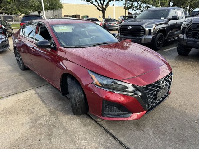 2024 Nissan Altima 2.5 SR