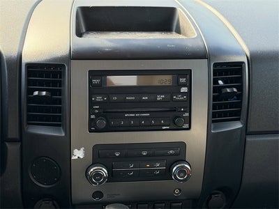 2012 Nissan Titan SV