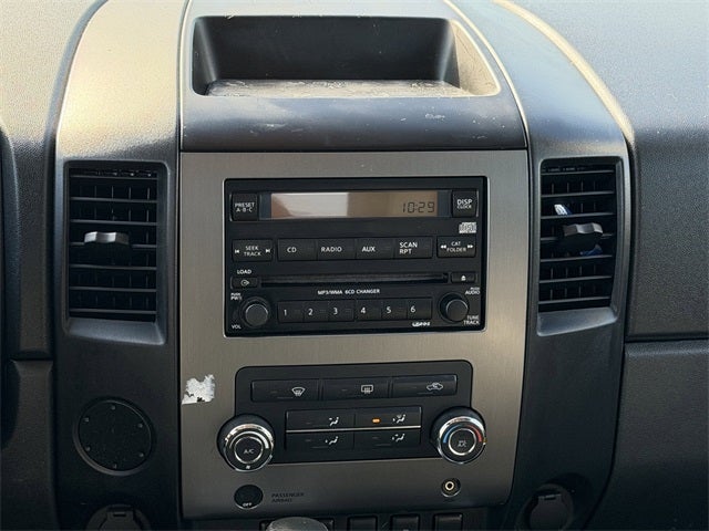 2012 Nissan Titan SV