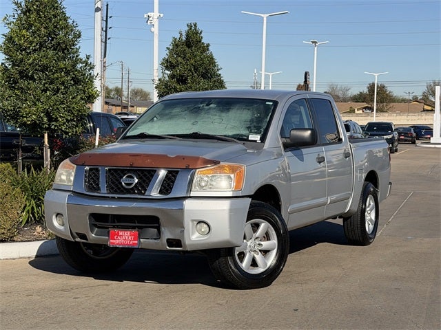 2012 Nissan Titan SV