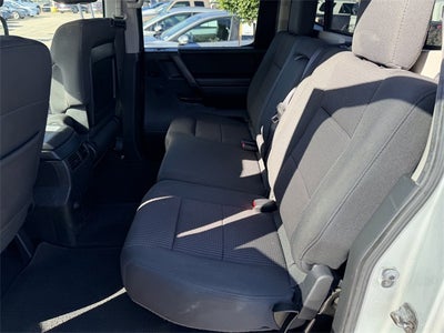 2012 Nissan Titan SV