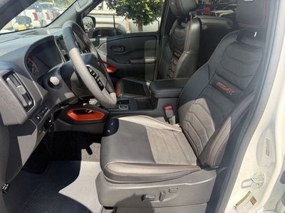 2026 Nissan Frontier PRO-4X w/R Package