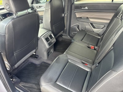 2021 Volkswagen Sport 3.6L V6 SE w/Technology R-Line