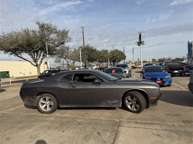 2021 Dodge Challenger SXT