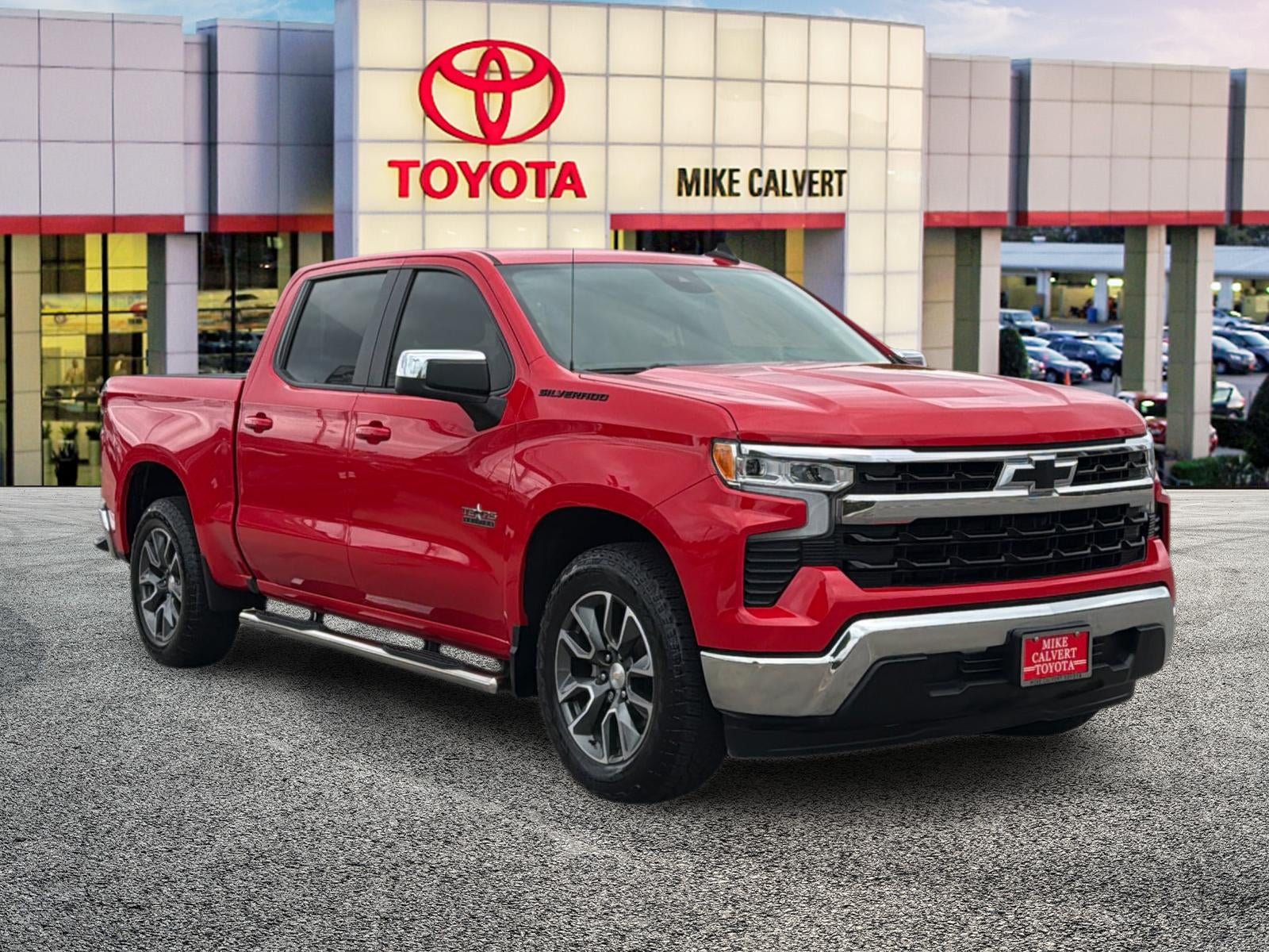 2023 Chevrolet Silverado LT